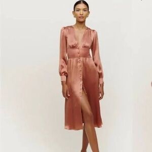 Reformation Nicola Dress in Praline 100% silk size 8